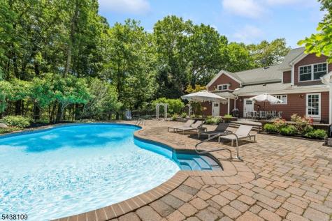 44 Brookvale Road Kinnelon NJ 07405