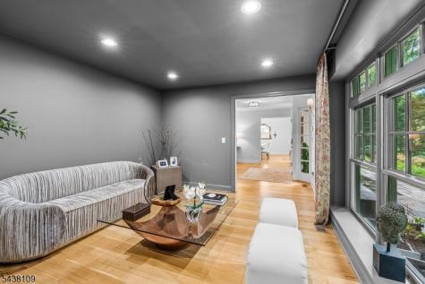 44 Brookvale Road Kinnelon NJ 07405