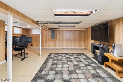 1652 Edward Terrace Union NJ 07083