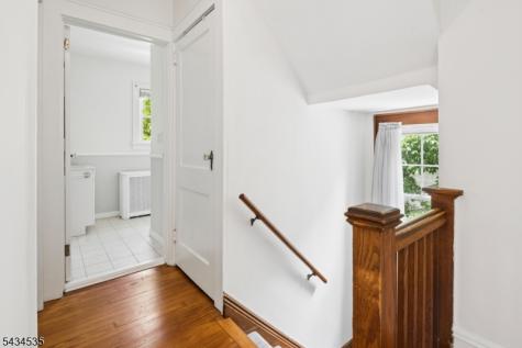 1652 Edward Terrace Union NJ 07083