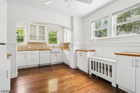 1652 Edward Terrace Union NJ 07083
