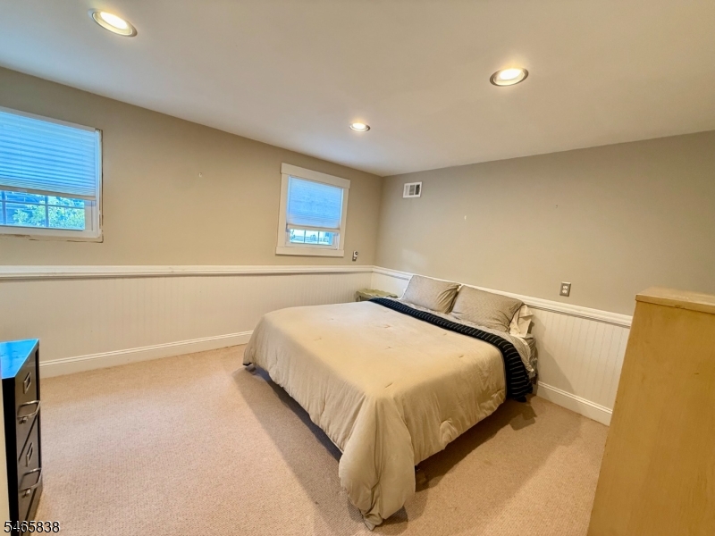 15 Hazel Street Lincoln Park NJ 07035