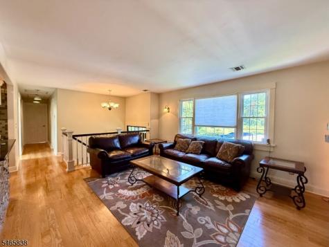 15 Hazel Street Lincoln Park NJ 07035