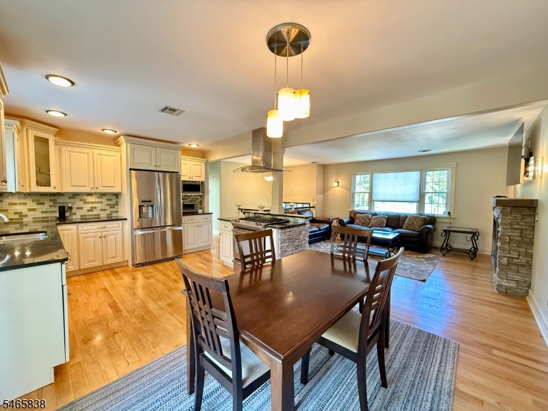 15 Hazel Street Lincoln Park NJ 07035
