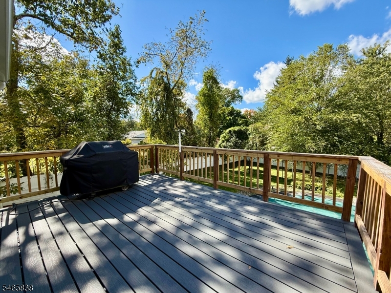 15 Hazel Street Lincoln Park NJ 07035