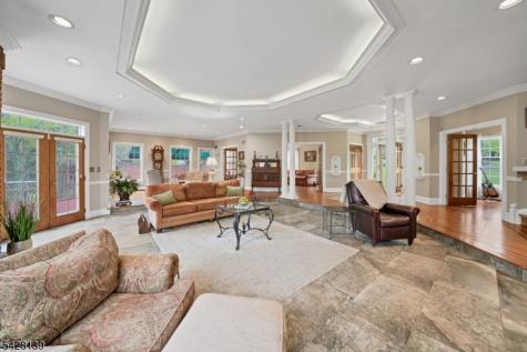 8 Chestnut Street Washington NJ 07853