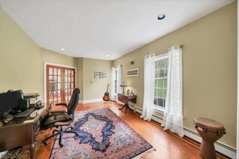 8 Chestnut Street Washington NJ 07853