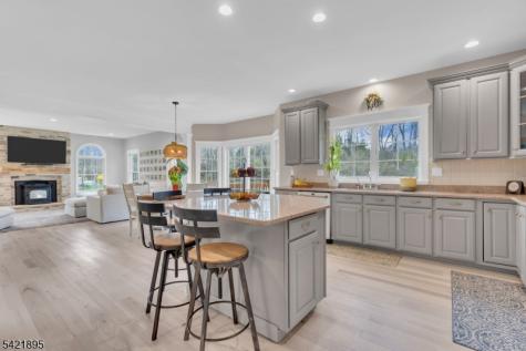 14 Misty Lane Green NJ 07821