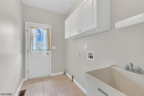 14 Misty Lane Green NJ 07821