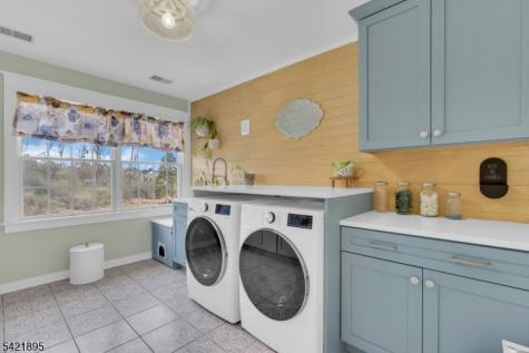 14 Misty Lane Green NJ 07821
