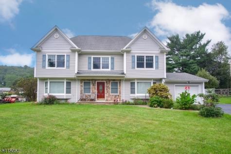4 Budd Street Roxbury NJ 07852