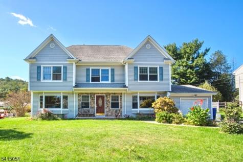 4 Budd Street Roxbury NJ 07852