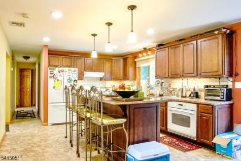 4 Budd Street Roxbury NJ 07852