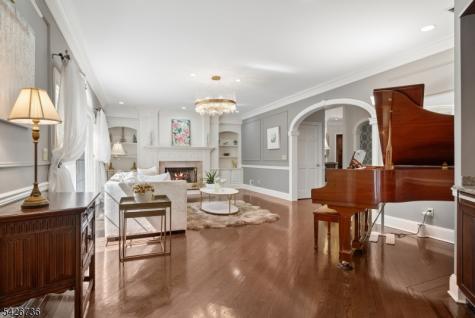110 Chelsea Watchung NJ 07069
