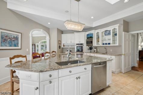 110 Chelsea Watchung NJ 07069