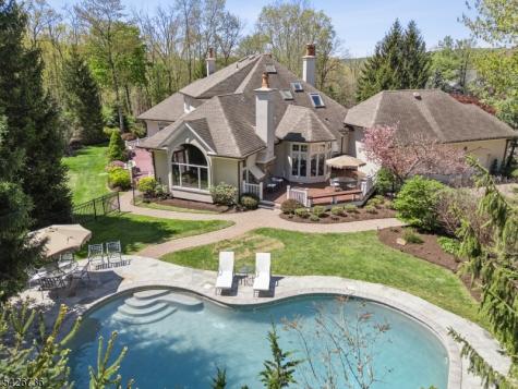 110 Chelsea Watchung NJ 07069