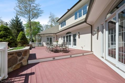 110 Chelsea Watchung NJ 07069