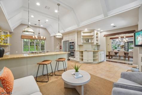 46 Stocker Road Verona NJ 07044