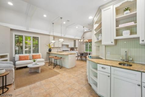 46 Stocker Road Verona NJ 07044