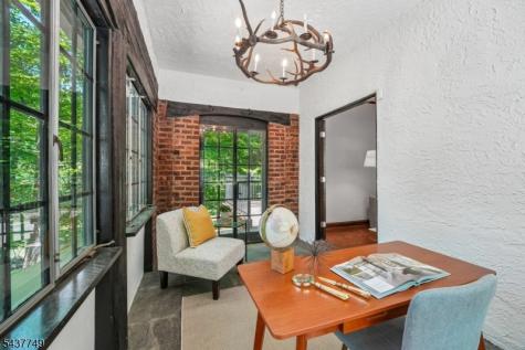 46 Stocker Road Verona NJ 07044