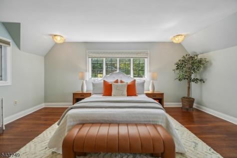 46 Stocker Road Verona NJ 07044