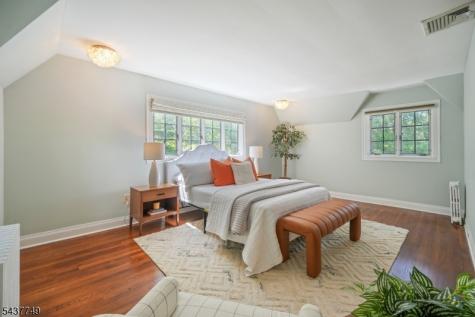 46 Stocker Road Verona NJ 07044