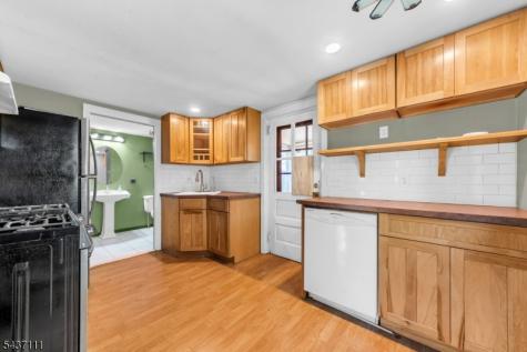 529 Green Pond Road Rockaway NJ 07866
