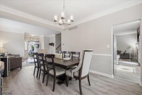 814 Mary Circle Greenwich NJ 08886