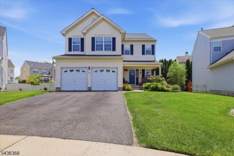 814 Mary Circle Greenwich NJ 08886