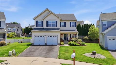 814 Mary Circle Greenwich NJ 08886