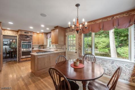 570 Bennington Terrace Ridgewood Village NJ 07450
