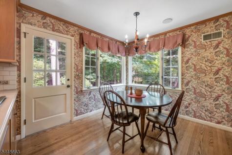 570 Bennington Terrace Ridgewood Village NJ 07450