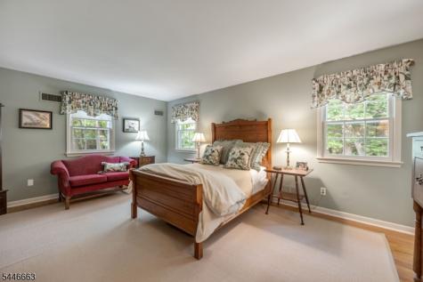 570 Bennington Terrace Ridgewood Village NJ 07450