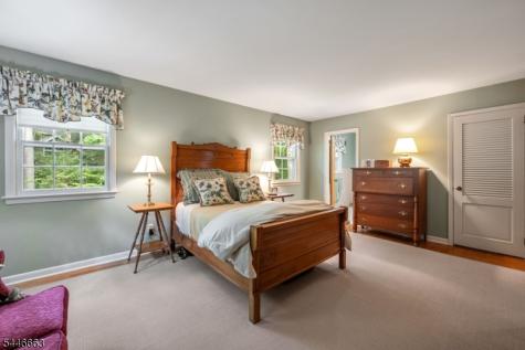 570 Bennington Terrace Ridgewood Village NJ 07450