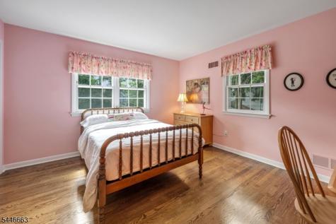 570 Bennington Terrace Ridgewood Village NJ 07450