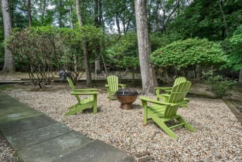 570 Bennington Terrace Ridgewood Village NJ 07450
