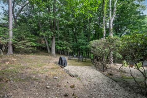 570 Bennington Terrace Ridgewood Village NJ 07450