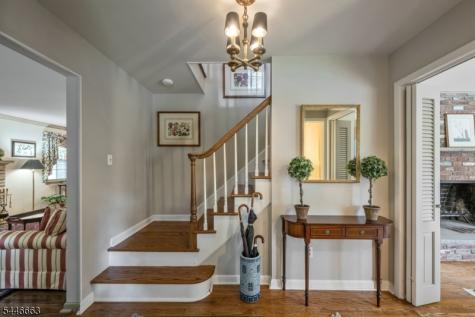 570 Bennington Terrace Ridgewood Village NJ 07450