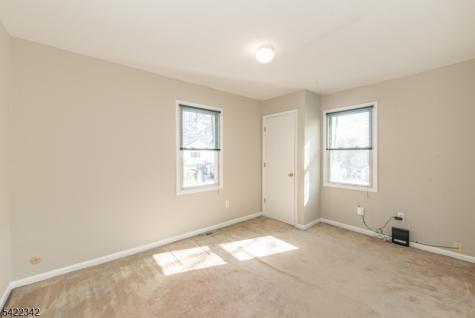 9 Roanoke Avenue Parsippany-troy Hills NJ 07034