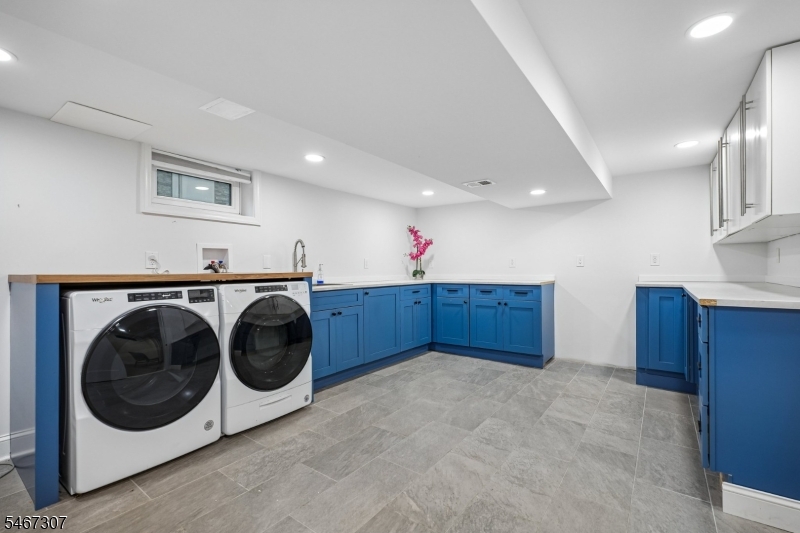 31 Stone Drive West Orange NJ 07052