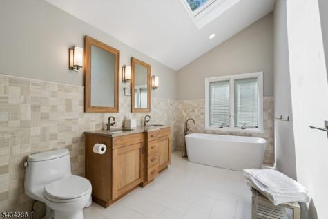 10 Hawthorne Court Morris NJ 07960
