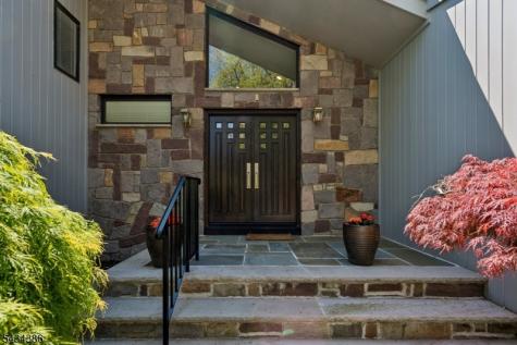 10 Hawthorne Court Morris NJ 07960