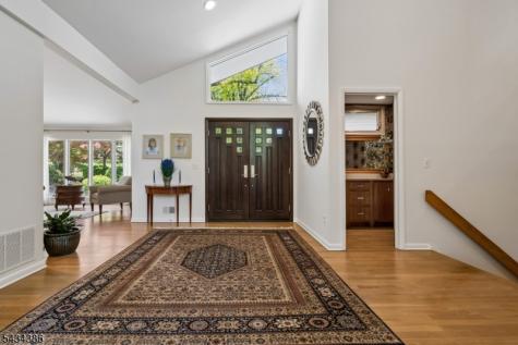 10 Hawthorne Court Morris NJ 07960