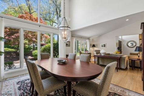 10 Hawthorne Court Morris NJ 07960
