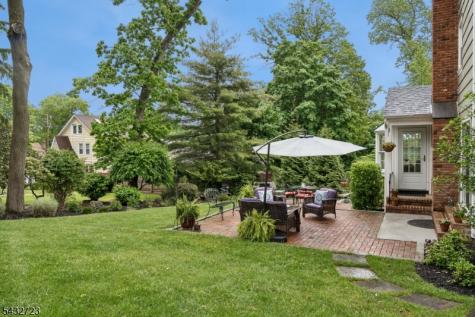 81 Mountain Road Verona NJ 07044