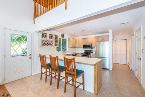 43 Croft Road Jefferson NJ 07849