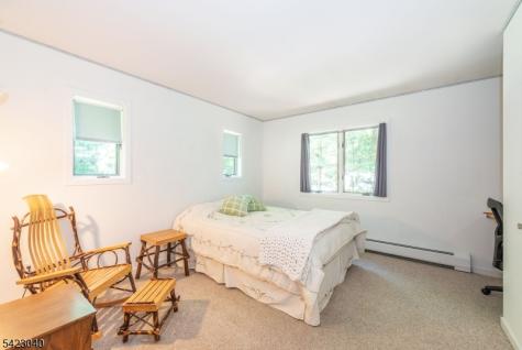 43 Croft Road Jefferson NJ 07849
