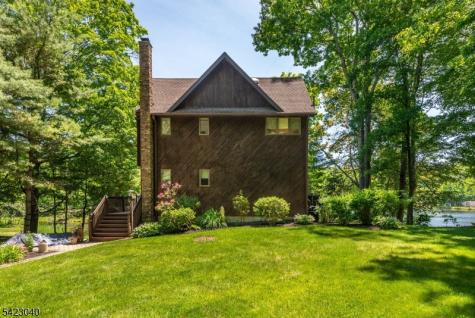 43 Croft Road Jefferson NJ 07849