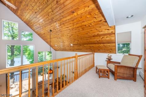 43 Croft Road Jefferson NJ 07849