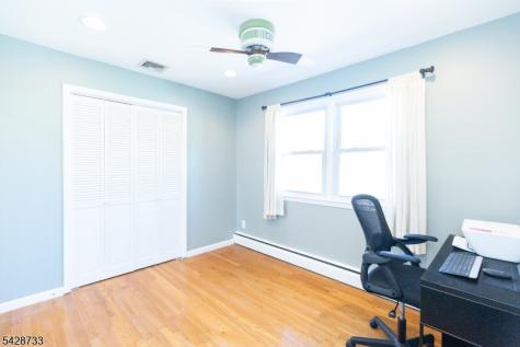 67 Thomas Place Edison NJ 08837